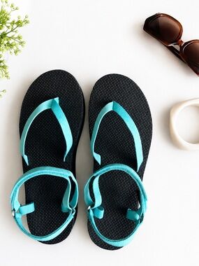 Teva Women's Black Sandals with Turquoise Straps